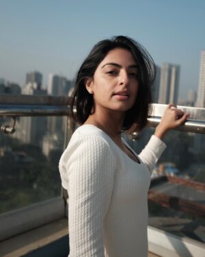 Maira Doshi Instagram - Hello, 2025! 🌟 To fresh chapter, new dreams, and endless possibilities await. Let’s make this year one to remember. ✨ #HappyNewYear #Hello2025 

Shot by: @lensationnnnn