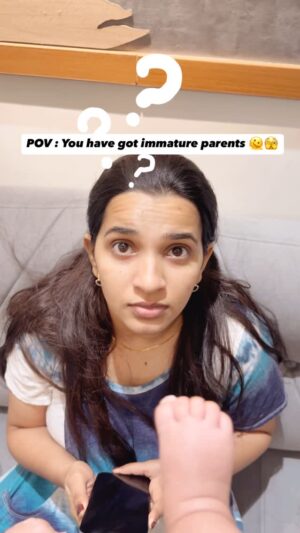 Malavika Krishnadas Instagram - Tag some of the Immature parents you know 🫣😎

Now she is worried about her future 🫣🫠😁
.
#parenting #immatureparents #fun #mommy #daughter