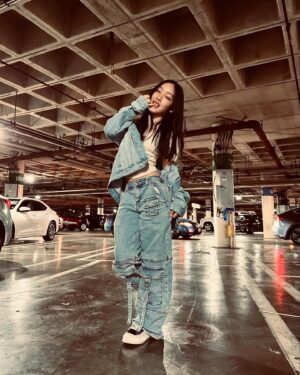Malea Emma Tjandrawidjaja Instagram - night life 

#maleaemma