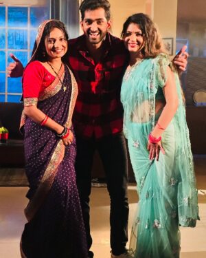 Manaswini Pati Instagram - BTS of our Movie ( Baji Lagichi Mo Sankha Sindura )
On Tarang TV and Tarang Plus on 9th Feb 6.30 PM . 

#shoot #film #movie #odia #actor #actorlife