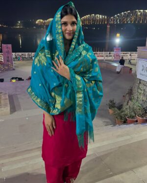 Mannara Instagram - #HappyVasantPanchami 🌼✨ Today, I feel blessed beyond words as I got the chance to experience the divine essence of Banaras, standing by the holy Ganga at the peaceful Namo ghat . In moments like these, you realize that God’s grace unfolds in the most miraculous ways. His presence is everywhere, and today, I felt His blessing in the purest form. 🙏💛 May this day bring peace, prosperity, and positivity to all.