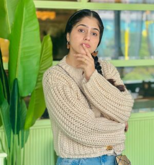 Manpreet Dolly Instagram - Kinna Sohna…? 🥰
.
.
#sohni #sohnikudi #cute #cutegirl #cutiepie #cutnessoverload #cutness #charm #babygirl