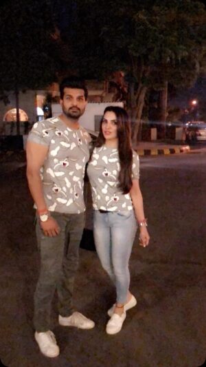Mansi Sharma Instagram - “5th February” A Date When We Got Engaged ❤️🧿 Shock For Some People n Happiness For Us .. Thank You For Having My Back 🧿 Love You @yuvrajhansofficial 🧿❤️ Happy Engagement Anniversary Love ❤️ #9yearofTogetherness #ManyMoreToCome #Blessed #ThankYouRabbJiForEverything 🙏🙏