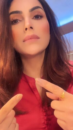 Mansi Sharma Instagram - Baat Toh Sach Hai @yuvrajhansofficial 😋🤗🧿 #Blessed #Happiness #Love #Life #MommyOf2 #Insta #InstaTrending #Gratitude #ThankYouRabbJiForEverything🙏🙏