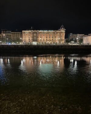 Marg Helgenberger Instagram - San Sebastian…I’ll be back!

Nothin’ but good vibes in this charming & beautiful city in the Basque country of Spain. 

Special thanks to @hotelmariacristina for the warm & generous welcome.