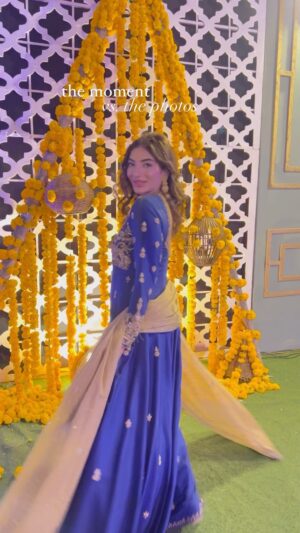 Mariam Ansari Instagram - Moment Vs The Photos 🤍💙

Outfit: @sunniamanahilofficial
Makeup: @gulalikafridimakeup