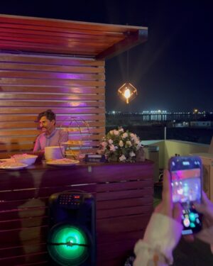 Mariam Ansari Instagram - RealFlex Soft Launch 🚀 

I don’t know why but I always ponder upon old pictures and wonder why I never posted them before , somehow I always like them better after a while 😂🤦‍♀️