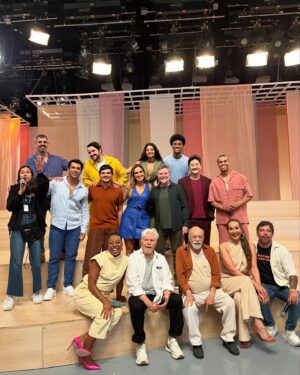 Mariana Nunes Instagram - O futuro já começou!🥂

#divertido
#haqttempoeunaousavaumsalto
#festadafirma
