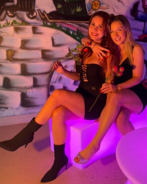 Marina Valmont Instagram - Surprise, surprise 🎉 My birthday party this past September was incredible and here’s photos of me being fed cannoli filling, celebrating and hugging good friend @natalieney 

#birthday #birthdaygirl #photos