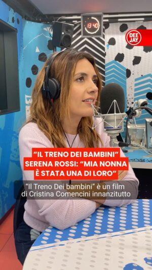 Marisa Passera Instagram - Il nuovo film di Cristina Comencini con Serena Rossi è tratto dall’omonimo libro di Viola Ardone e racconta una bella storia vera ambientata nel dopoguerra italiano

Il romanzo di Viola Ardone, Il treno dei bambini, è diventato un best-seller a poca distanza dalla pubblicazione nel 2019. E ora la sua storia (vera) è anche su Netflix, nel film di Cristina Comencini con Serena Rossi e Barbara Ronchi disponibile in streaming sulla piattaforma dal 4 dicembre.

Quella raccontata ne Il treno dei bambini, prima nel libro e poi nel film, è per l’appunto una storia vera ambientata in Italia, tra il Sud e il Nord, che prende il via nel 1946, nel pieno del dopoguerra. Una storia di solidarietà ma anche di speranza e conforto mentre il Paese intero cercava di ripartire e guarire le ferite della Seconda Guerra Mondiale.

L’attrice Serena Rossi, tra i protagonisti del film, è anche ospite di Vic e Marisa su Radio DEEJAY proprio per parlare de Il treno dei bambini e racconta un interessante aneddoto che lega la storia con la sua famiglia.

Tutta l’intervista è su deejay.it, sull’App di Radio DEEJAY o sulle piattaforme audio (puntata del 5 dicembre)

#radiodeejay #serenarossi @serenarossiofficial @vicdeejay @marisapassera