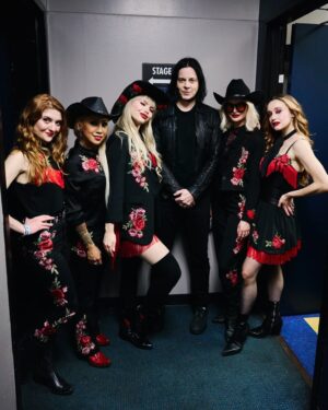 Marlhy Murphy Instagram - Repost from @officialjackwhite 
“The Midnight Cowgirls, (with my distant MacIsaac Canadian cousin Jennie Vee on bass), were nice enough to stop by and perform with me in Anaheim. These gals need to stop by the Grand Ole Opry soon.” -III @themidnightcowgirls @thejennievee #jackwhite Photo by @davidjamesswanson