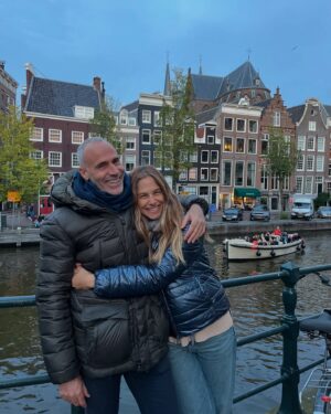 Martina Klein Instagram - Amsterdam ❤️, uno de los bonitos regalos en familia que me ha dado este 2024.