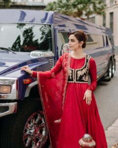 Actress Maya Ali HD Photos and Wallpapers February 2025
