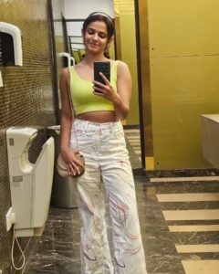 Actress Meenakshi Raveendran HD Photos and Wallpapers March 2025
