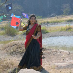 Meera Joshi Instagram - Happy Makar Sankranti 2025....
....
MUA: @sanjanayadav_makeover_studio
....
Hair: @radha_khoje_8484
nirmadnya_makeover_84
@sp_makeup_artist2212
....
Photography: @portraeiture
....
Supported by: @mrtejjas @atuul_agale 
....
#kite #kitesurfing #kites #sankrant #sankranti #makarsankrant #kitefestival #kitelife #festival #ghagracholi #black #hairstyle #hairstyles #makeupartist #makeup #fly #meerajoshi #marathiactress #actress #festivalfashion #festivaloutfit #longskirt #kitesurf #kitegirl #kiteflying