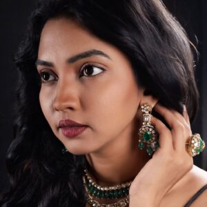 Meera Joshi Instagram - Jewellery shoot for @mehtajewellersmumbai
...
Photographer: @vishwasgonsalves 
...
Hair: @seraphy.in
...
Makeup: @meerajoshi_
.....
Location: @studio__1965
......
Special thanks: @modydevang
...
#meerajoshi #black #blackdress #bridalgown #bridaljewellery #jewelry #jewellery #jhumkas #jhumkis #hairstyle #hairstyles #bride #bridemakeup #bridalwear #gown #gowns #partygown #bridalsarees #makeup #diamonds #diamond #diamondnecklace #diamondjewelry