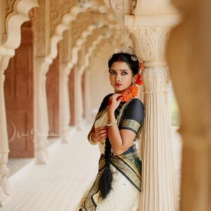 Meera Joshi Instagram - 🤍
...
Location: @setsinthecity.in
...
Photographer: @weddingsbyneil
....
....
 #bharatnatyam #bharatanatyam #classicaldance #classical #bharatnatyamdance #dance #dancer #bharatnatyamposes #indiandress #indiandance #setsinthecity #meerajoshi #hairstyle #dancecostumes #marathiactress #marathiactors #actress #actresses #white #southindiajewels #southindianfashion
#southindianactress #southactress