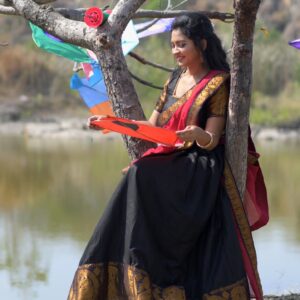 Meera Joshi Instagram - Happy Makar Sankranti 2025....
....
MUA: @sanjanayadav_makeover_studio
....
Hair: @radha_khoje_8484
nirmadnya_makeover_84
@sp_makeup_artist2212
....
Photography: @portraeiture
....
Supported by: @mrtejjas @atuul_agale 
....
#kite #kitesurfing #kites #sankrant #sankranti #makarsankrant #kitefestival #kitelife #festival #ghagracholi #black #hairstyle #hairstyles #makeupartist #makeup #fly #meerajoshi #marathiactress #actress #festivalfashion #festivaloutfit #longskirt #kitesurf #kitegirl #kiteflying