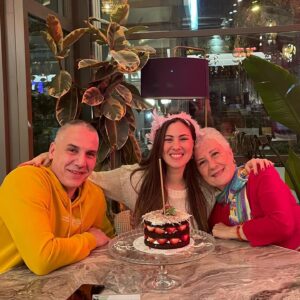 Melis Babadağ Instagram - 41. Yaşım ♥️ 41 kere şükürler olsun 🙏🏻