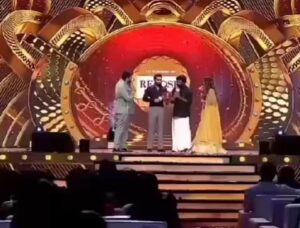 Mersheena Neenu Instagram - Most Popular couple 🧿💙❤️🥰

Thankyou so much everyone for all the love for Vishalini .blessed to have your acceptance as Vishnu shalini 🧿💙 

@prabhinpbn we won 🧿💙 we won bcz of people love towards us 🧿❤️ more proud than anything❤️✨

@zeekeralam ❤️