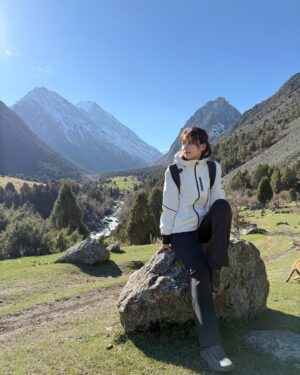 Mina Fujii Instagram - .
キルギス共和国の大自然⛰️
키르기스스탄 대자연⛰️

#협찬 #데상트 #descente