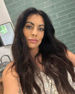 Actress Molie Pasqualini HD Photos and Wallpapers November 2024