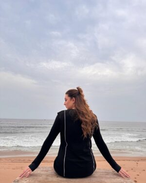 Momina Iqbal Instagram - 🌊🐟🦈🐚

#seavibes🌴🌊