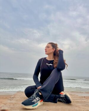 Momina Iqbal Instagram - 🌊🐟🦈🐚

#seavibes🌴🌊