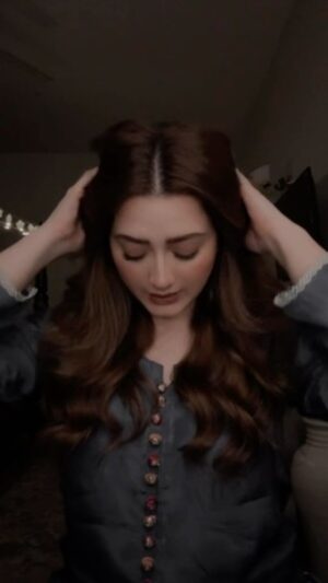 Momina Iqbal Instagram - 🔥