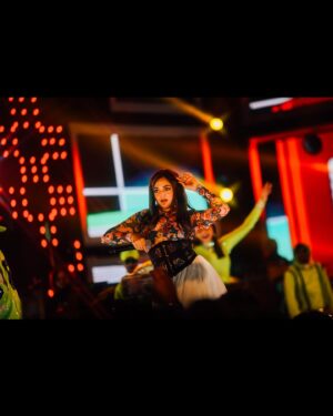 Monali Thakur Instagram - Choose your favourite..🩷🌸🧚🏻‍♀️..
.
.
#monali #monalithakur #indiadiaries #love