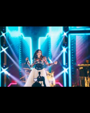 Monali Thakur Instagram - Choose your favourite..🩷🌸🧚🏻‍♀️..
.
.
#monali #monalithakur #indiadiaries #love