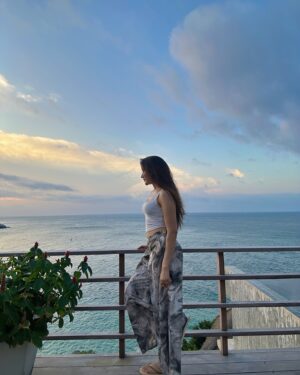 Monica Sharma Instagram - Lalalalaaa… Roja janeman is lost🌸🎶

.
.
.
👖- @westique_ 
✨- @aditya_dudkekar 
.
.
.
#thailand #island #vacay #travel #villa #view