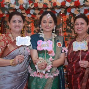Monika Dabade Instagram - ठरलं तर मग मालिकेच्या सेटवर अस्मिता म्हणजेच अभिनेत्री मोनिका दबडेचे पार पडले डोहाळे जेवण 🥰🥰
पाहा सुंदर फोटो...
@mostly_monika 
@mild_and_classic 

#tharltarmag #monikadabade #asmita #dohale #dohalejevan #congratulations #atozmarathi