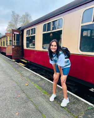 Monika Panwar Instagram - Mama,i'm not coming home!

@thebelsfieldhotel
@windermerelakecruises
 @lakesiderailway
@lakedistrictcumbria 
@lovegreatbritain