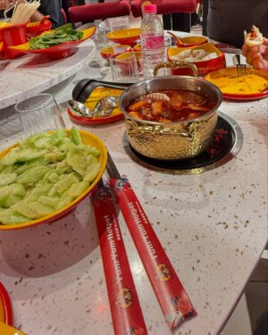 Moomal Khalid Instagram - 🥘