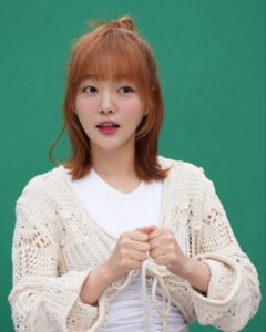 Actress Moon Ji-in HD Photos and Wallpapers November 2024