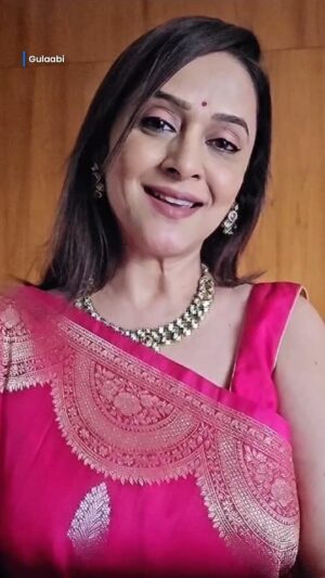 Mrinal Kulkarni Instagram - तीन मैत्रिणींच्या वेगळ्याच तर्‍हा...कुणी अबोल, कुणी मनमौजी तर कुणी गंभीर 💕

'गुलाबी' चित्रपट पाहा फक्त @primevideoin वर 

#WatchNow

Digital and Satellite Syndication Partner - Panorama Studios

@abhyangh_official @sonalishivanikar @muzumdarshanbhag @anandshivanikar  @techno.swapnil @shrumarathe @mrinalmrinal2 @ashvinibhave @shaileshdatar #Suhasjoshi  @nikkhilaryaofficial @radhika_deshpande @welankarpradeep @iam_poojapurandare @bhagatamol #AbhyanghKuvalekar @bharadj @saleelss @panoromamusic @shendebelareal  @saipiyushmusic @aditi_vinayak_dravid  @devika_232 @bhakti.sapkeofficial @internationalbeautyschool @mahesh_kore999 @swarupjoshi @lokisstudio @amrutamane48 @ashmikitilekar @teamsocialtime @som_chavan @panoramamusic @chhatwanimurli @rauuti @darshan_shah1 @rajatgos @gosar.hiren 

#गुलाबी #Gulaabi #MarathiMovie #PanoramaStudios #AmazonPrime