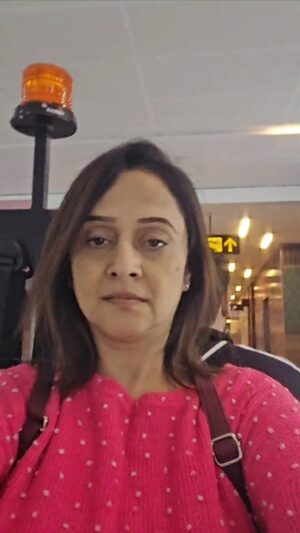 Mrinal Kulkarni Instagram - Where to !?