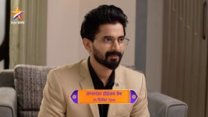 Mrunal Dusanis Instagram - होईल का पार्थ आणि नंदिनीच्या नात्याची नवी सुरुवात...?

‘लग्नानंतर होईलच प्रेम’
मंगळवार 31 डिसेंबर सायं. 7:00 वा. Star प्रवाहवर...
#LagnanantarHoilachPrem #StarPravah