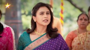 Actress Mrunal Dusanis HD Photos and Wallpapers December 2024
