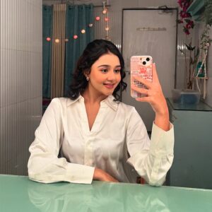 Munira Kudrati Instagram - 🤍😊