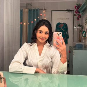 Munira Kudrati Instagram - 🤍😊