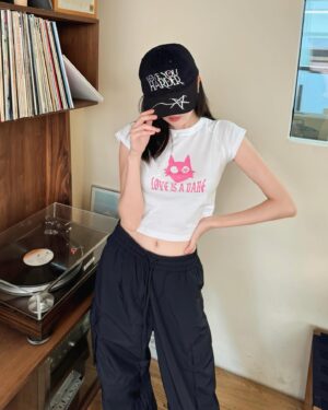 Na Hae-ryung Instagram - 혼자 해외여행 2박3일은 어디가 좋을까요? 🤔