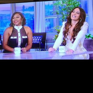 Nadine Velazquez Instagram - Watch me with the QUEENS on @theviewabc (now). Tune in! We teach @whoopigoldberg & @sarahaines our QUEENS handshake.