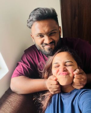 Nakshatra Murthy Instagram - Love is .. giving the last slice of pizza 🍕 when u don’t want to 😝
And yeah … I gave that slice to u @vijayviruz 🦥❤️
Love you so much Marito 
.
Happy Valentine’s Day 💘