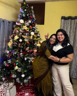 Nancy Jennifer Instagram - Dear Jenu ❤️through every high and low, our friendship has been a judgment-free zone filled with pure love and endless support 🫂❤️
Your care, the amazing Christmas lunch, the delicious cake, and the warmth from you, uncle, aunty, family and friends—it all means the world to me and forever stays in my heart.

Some bonds grow stronger with time, and ours is one of them❤️Thank you so much 🥹🫂

Love you, Jenu! Here’s to many more laughter and love,  wishing the absolute best for you always. I’ll always be by your side❤️

Loads of Love 
Swe❤️

#friends #happiness #grateful #illbethereforyou #yolo