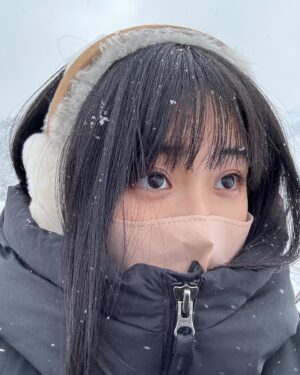 Nanoka Hara Instagram - あけましておめでとうございます！

2025年もよろしくお願いします。
いい1年にするぞー！！