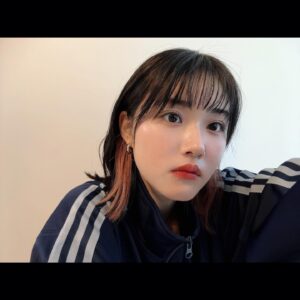 Nanoka Hara Instagram - 2024ありがとうございました。

過去1番、髪型と髪色が変化した年でした✌️

たのしかったぁー。感謝です。
皆様、良いお年を☺︎