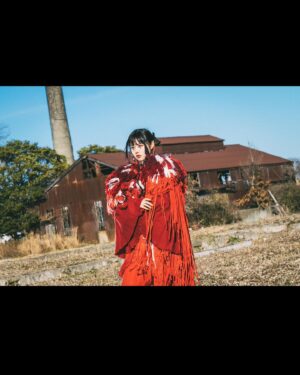 Nanoka Hara Instagram - 【推しの子】オフショット②

メリークリスマスですね。
雪だるまちっくな衣装の写真を添えて。🎅🎄