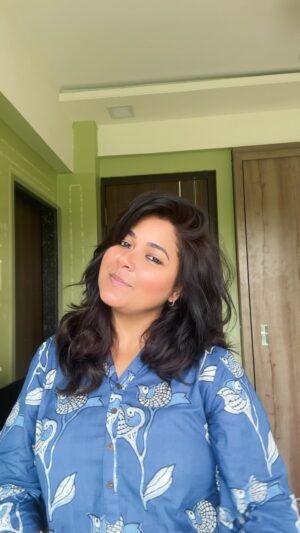 Narayani Shastri Instagram - Har baat par naraaz hote hai 😓 tareef karne pe bhi 😢